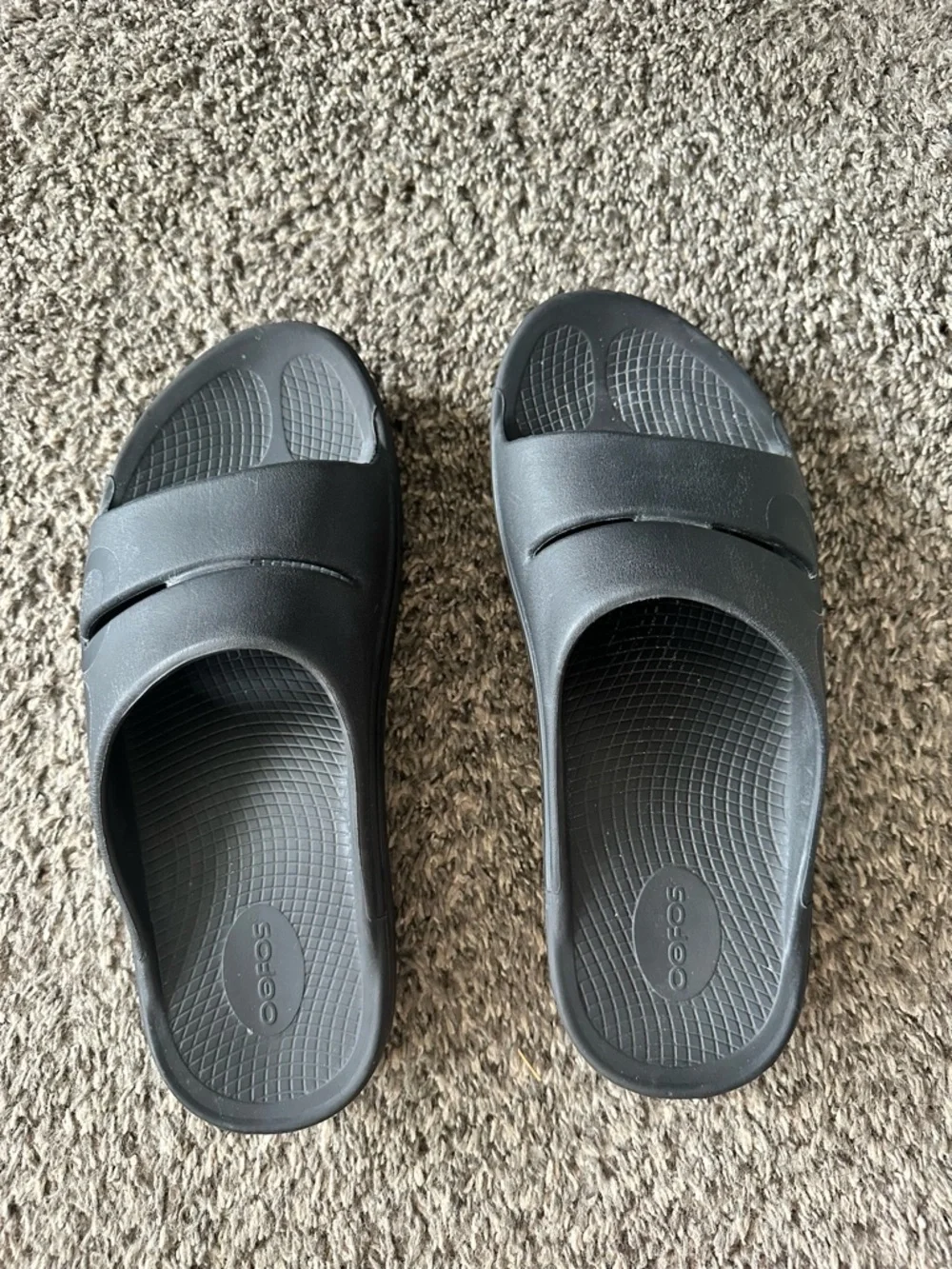 Oofos slip on sandals